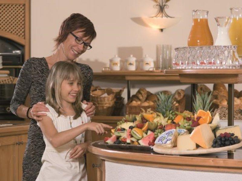 Familotel Kaiserhof - Families Only بيروانغ المظهر الخارجي الصورة
